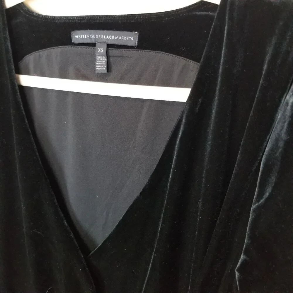 White House Black Market Velvet Top XS Witchy Vamp Whimsigoth Fairy Grunge Black